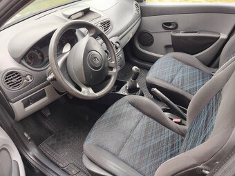Clio - 8