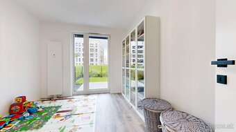 PRÚDY – zariadený 3 izb. byt s loggiou a predzáhradkou II. e - 8