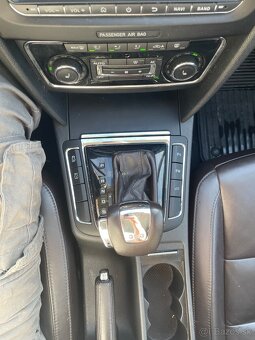 Skoda superb 2,0 tsi 147kw - 8