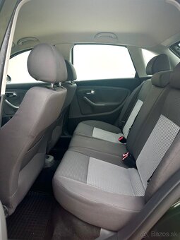Seat Ibiza 1.4 benzín 132 000 km - 8