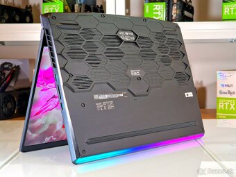 Herný notebook MSI RAIDER | RTX 3070 | i7-10870H | 300Hz - 8