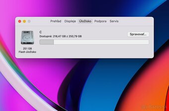 MacBook Pro 15" i7-2GHz,4j/8GB/256GB, NOVÁ BATÉRIA - 8