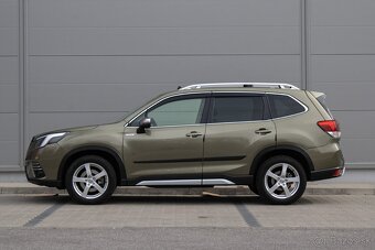 Subaru Forester 2.0i MHEV Premium Lineartronic Záruka 1r/40t - 8
