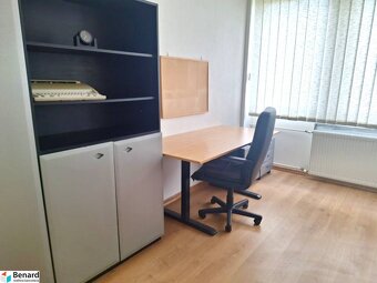 NA PRENÁJOM KANCELÁRSKY PRIESTOR, 40 M2, ŠIRŠIE CENTRUM PREŠ - 8