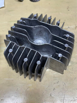 - Nový - VALEC - Motora - na - KORADO - 2kw - - 8