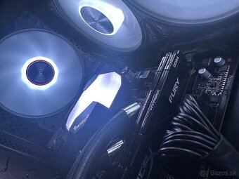 Herný PC Ryzen 7 / RTX 2080Ti/ 32gb ram/1tb ssd + monitor - 8