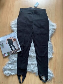 Rôzne dámske legíny - 8