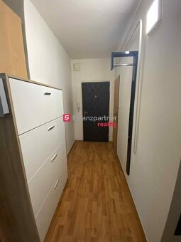 Exkluzívne na predaj priestranný 2-izbový byt v centre Svidn - 8
