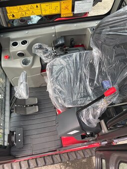 Bager Xiniu 20T motor Kubota D 1105 - 8