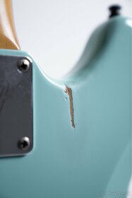 Elektrická Gitara Fender Reissue ‘69 Mustang Japan - 8
