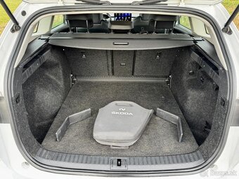 Škoda Enyaq iV,62kWh,SoH 91%,T.čerpadlo,Tažné,vč.DPH 21 560, - 8