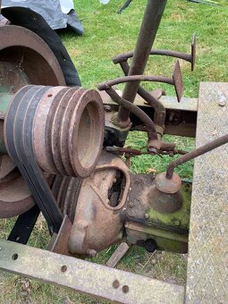 Traktor s motorom stabilak vlecka - 8