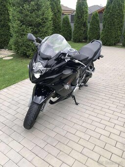 Suzuki gsx-f 650 - 8