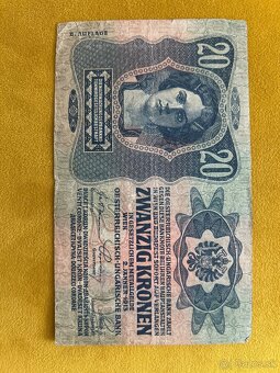 Mix bankoviek po 4€ / kus - 8