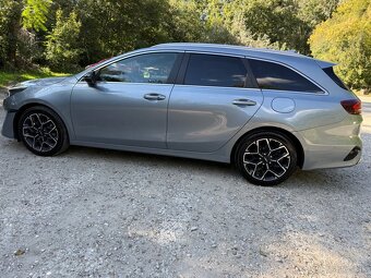 Kia Ceed SW 1.6 CRDi MHEV GT-Line A/T - 8