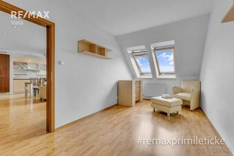 NA PREDAJ 3-izbový mezanín v Starom Meste pod hradom - 8