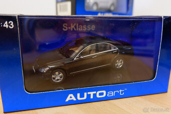 Modely 1:43 AutoArt - 8