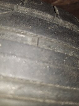 Nokian 205/60 R16 - 8