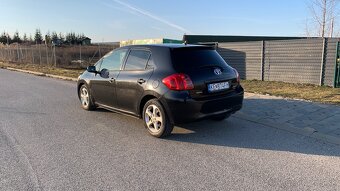 Toyota Auris 2.0 D-4D - 8