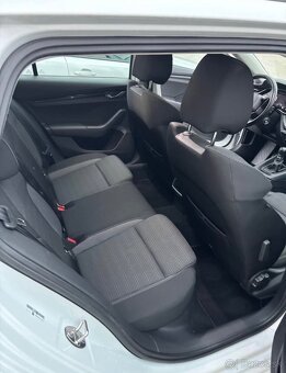 Škoda Octavia IV Combi 2.0 TDI - 8