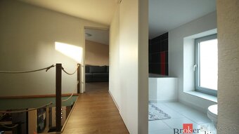 Na predaj 4-izbový rodinný dom, komplet zariadený, 8 ár poze - 8