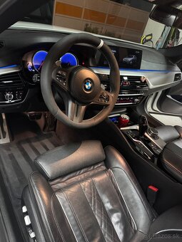 BMW 530xD G30 TOP STAV TOP VÝBAVA - 8