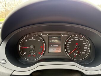 Audi q3 - 8