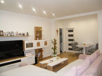 3 izbový byt komplet rekonštr. Moldava n/Bodvou - 8