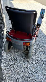 Predám elektrický invalidný vozík Optimus Meyra nemeckej Vyr - 8