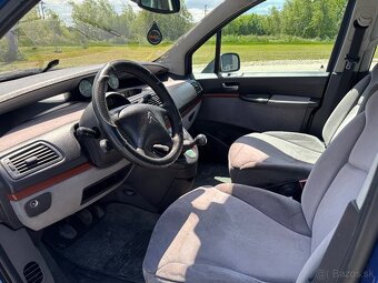 Predám Citroën C8 2.2 HDI 7. miestne - 8