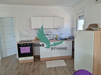 Na predaj priestranný apartmán na ostrove Vir-Bobovik, Chor - 8