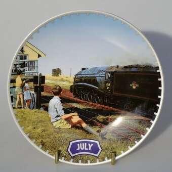 Pre milovníkov VLAKOV - Sada 12 mesiacov - 12 tanierov - 8