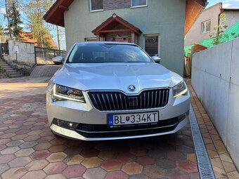 Sk auto Superb 2.0 TDI Diesel 140 kW ,6-st. automatická DSG - 8