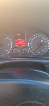 Wolkswagen Touran 1.9TDI 74kw - 8