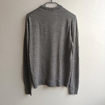 Uniqlo 100% vlnený sveter s okrúhlym výstrihom tenký svetrík - 8