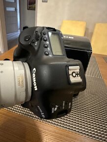 Canon 1dx - 8