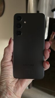 Samsung Galaxy S24 - 8
