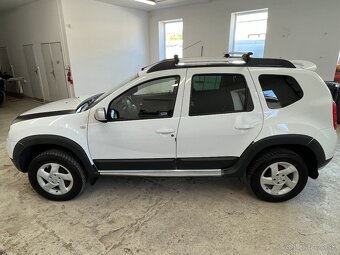 Dacia Duster 1.5dCi 81KW 4x4 1.MAJ TEMPOMAT 2xALU TAŽNÉ ZAŘ. - 8