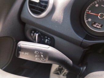 Audi A3 Sportback 1.6 TDI, DPF Attraction, rok výr.: 2011 - 8