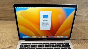 Apple MacBook Air 13 Retina 2020 - 8