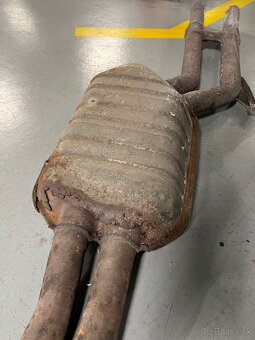 Výfuk Audi S2 D2 2001 - 8