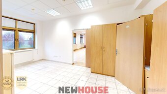 Na prenájom reprezentatívny obchodný priestor o výmere 380 m - 8