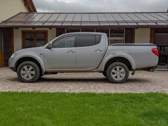 Mitsubishi L200 2.5 DI-D 131kW Double Cab Intense+ - 8