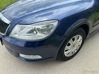 Škoda Octavia Combi 1.6 TDI CR Ambiente - 8