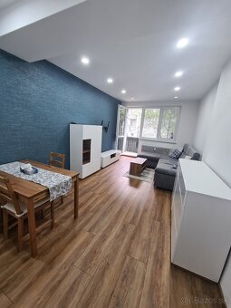 Uhlisko Družstevná ul. 15, 2iz. lodžia, velmi pekný - 8