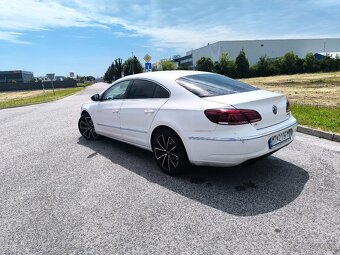 Volkswagen Passat CC - 8