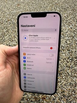 iPhone 13 pro max - baterie 100% - 8