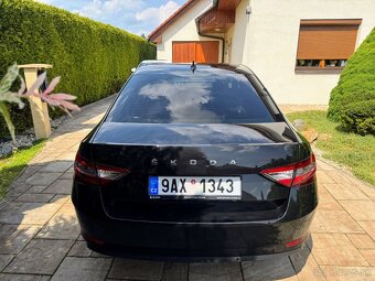 Škoda Superb 3 2.0 TDI 2023/6 DSG 1.majitel - 8