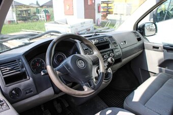 Volkswagen Transporter T5 2.0 TDI 4MOTION 103kw - 8