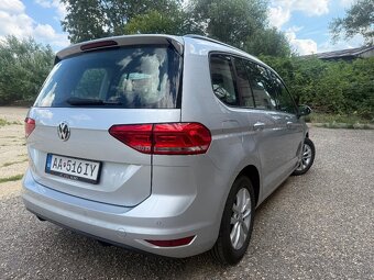 Volkswagen Touran 1.6 TDI SCR 115k Edition Comfortline DSG - 8
